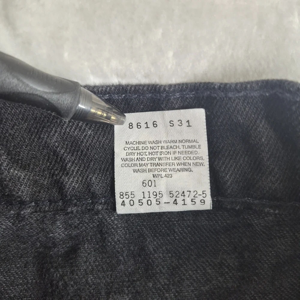 Vintage Levi's 505 Jeans Men's 32x32 Black Regular Fit Straight Orange Tab 90s